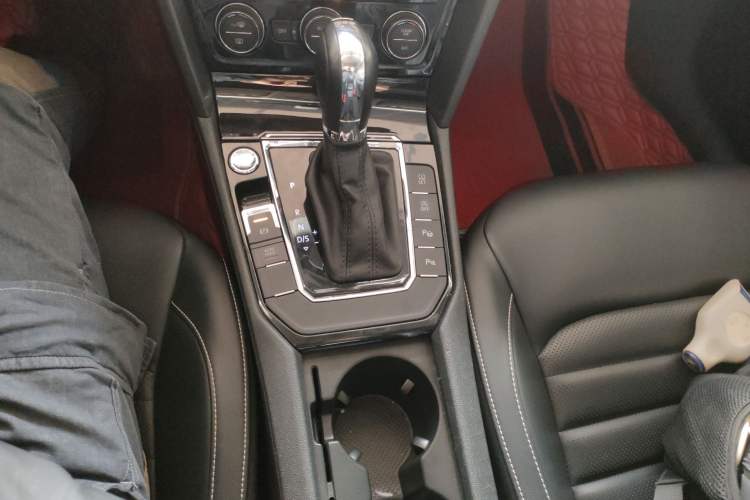 Used Volkswagen Lamando 2019 280TSI DSG Comfort Edition China VI standard