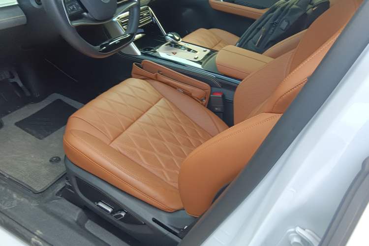 Used BYD Tang New Energy 2023 DM-i Champion Edition 112KM Prestige Model