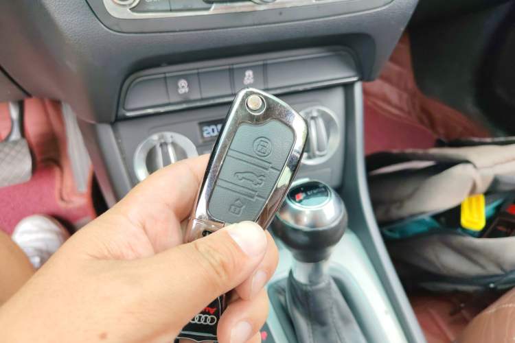 Used Audi Q3 2015 35 TFSI Ambition Edition
