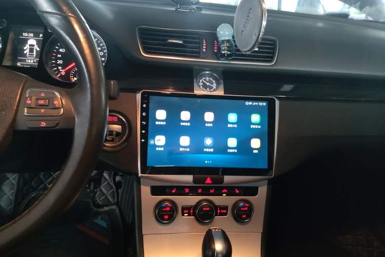 Used Volkswagen Magotan 2013 2.0 TSI Luxury Model
