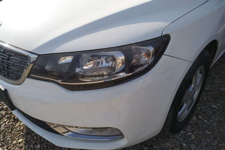 Used Kia Forte 2014 1.6L MT GL