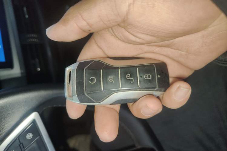 Used BYD Tang 2018 2.0T Automatic Smart Connect Prestige 7-Seater China V Standard
