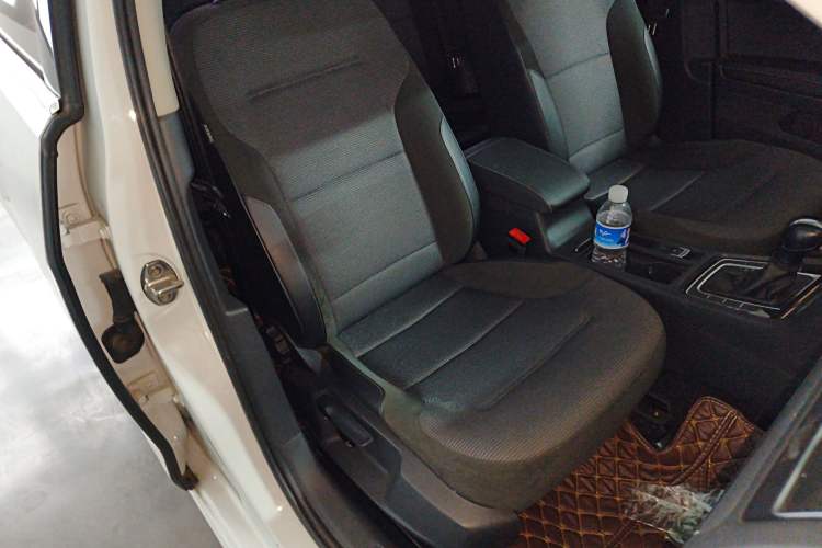 Used Volkswagen Golf 2019 280TSI DSG Comfort Version China VI Standard
