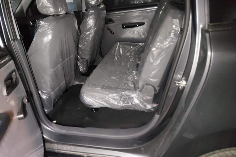 Used Wuling Hongguang New Energy 2024 All-Electric Model 300KM Practical Version
