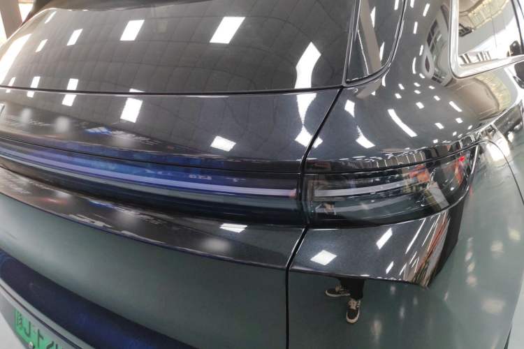 Used Li Auto L6 2025 Pro Smart Refresh Edition
