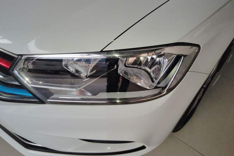 Used Volkswagen Bora 2018 1.5L Automatic Fashion Model
