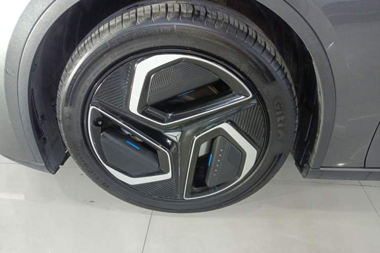 Used Deepal L07 2025 530Max DeepBlue Intelligent Driving AD PRO Pure-Electric Version
