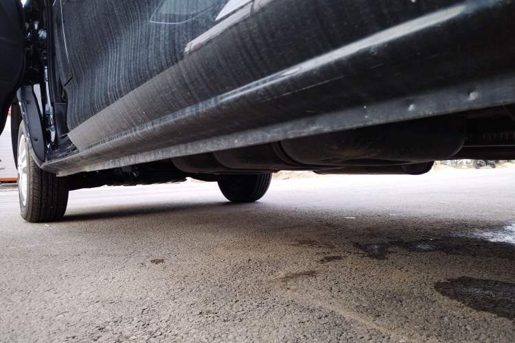 Used FORTHING Lingzhi 2023 M5L 1.6L Base Model 7 Seats
