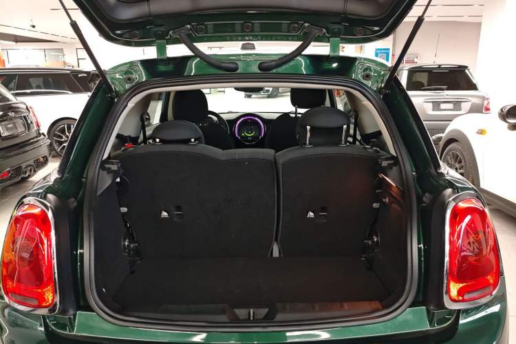 Used MINI MINI 2016 1.5T COOPER
