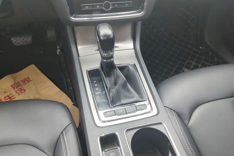 TDK.VehicleDetails.img