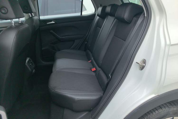 Used Volkswagen Tacqua 2023 200TSI DSG Joy-Connect Edition