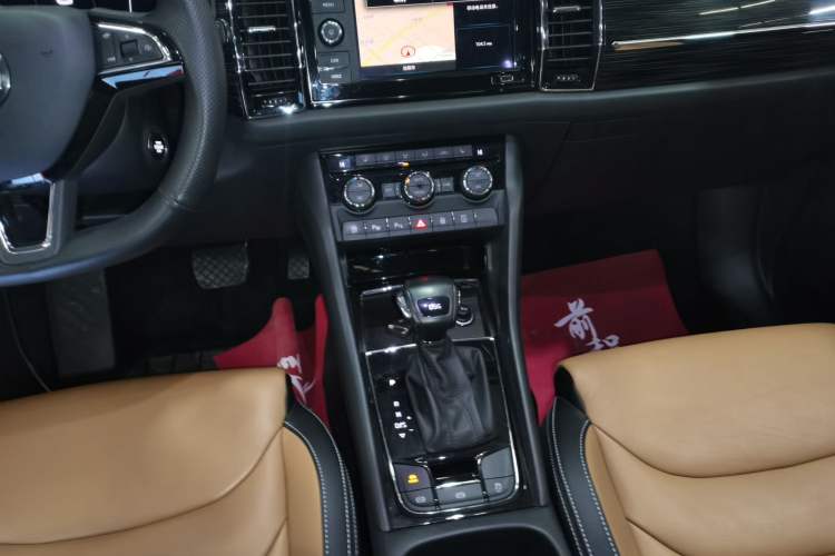 Used Skoda Kodiaq GT 2019 TSI330 Two-Wheel-Drive Luxury Edition China VI Standard
