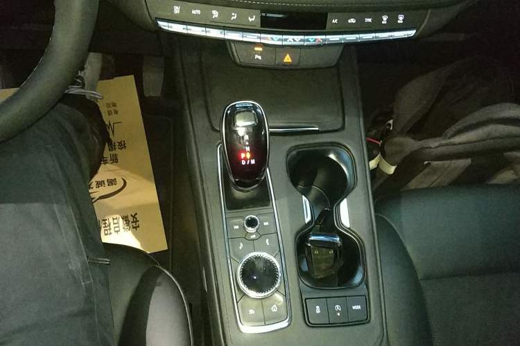 Used Cadillac XT4 2022 28T Two-Wheel Drive Fashion Edition
