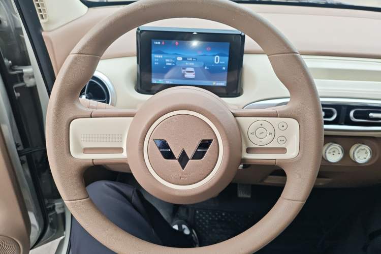 Used Wuling Hongguang MINIEV 2025 Four-Door Version Advanced Edition