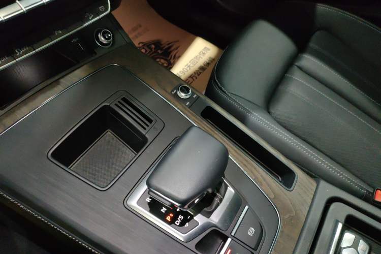 Used Audi Q5L 2023 40T Luxury Elegant Model