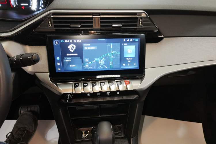 Used Peugeot 408 2022 1.6T Light-Chasing Edition
