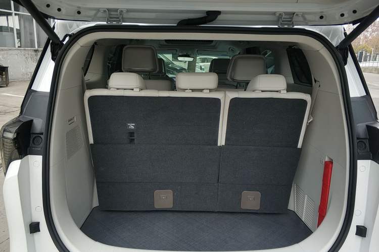 Used Buick GL8 New Energy 2024 Lu Zun Deluxe Edition 7-Seater