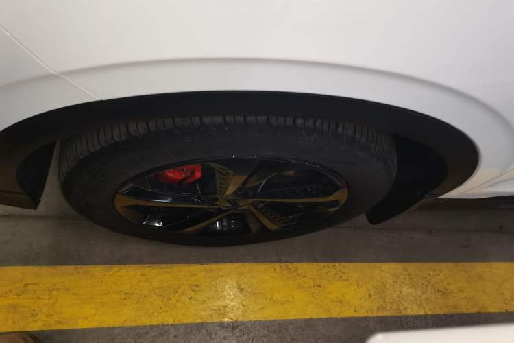 Used Geely Auto Coolray 2022 Bin Yue COOL 1.5TD DCT Hot Engine Edition
