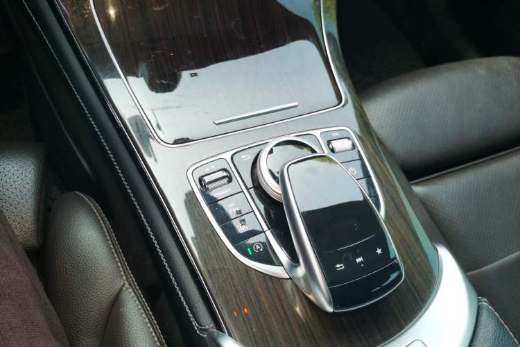 Used Mercedes-Benz GLC 2018 Facelifted GLC 260 4MATIC Dynamic Edition
