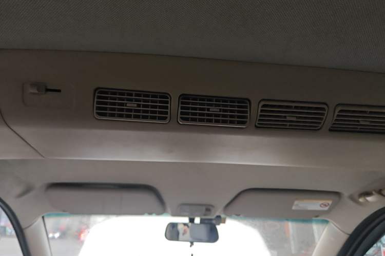 Used Wuling Hongguang 2013 1.5L Comfort Model
