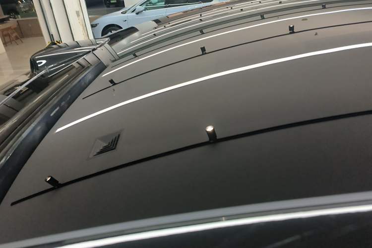 Used Li Auto MEGA 2025 Ultra Smart Refreshed Edition