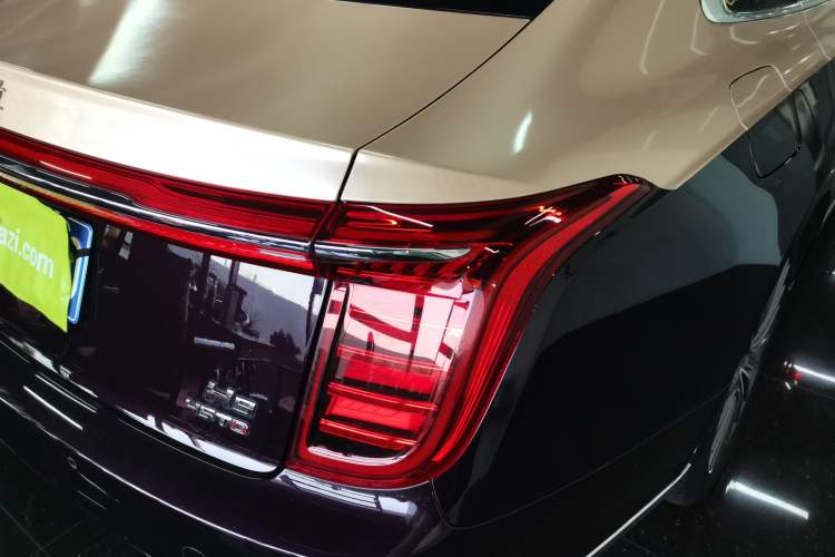 Used Hongqi H9 2022 2.0T Smart Connect Flagship Edition
