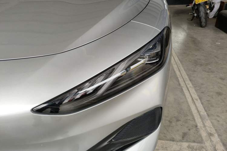 Used Roewe D7 2023 DMH 125km Excellence Edition
