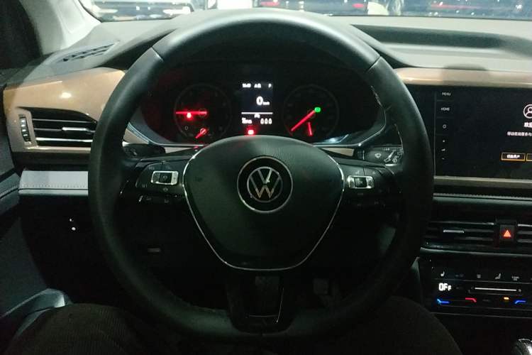 Used Volkswagen Tharu 2021 280TSI Two-Wheel-Drive Luxury Plus Edition
