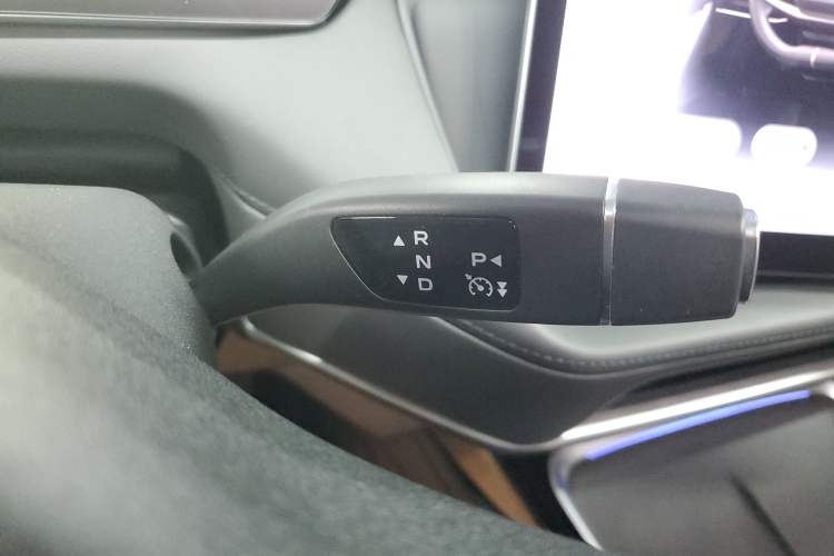 Used  SL03 2024 135Plus Glory Edition