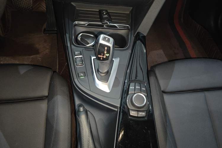 Used BMW 3 Series 2018 320Li Fashion Model
