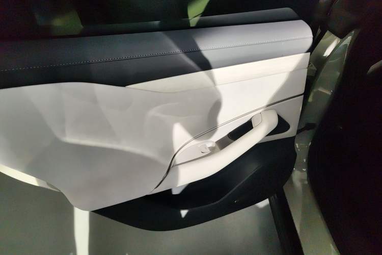 Used  SU7 2024 Four-Wheel-Drive Max Founder's Edition
