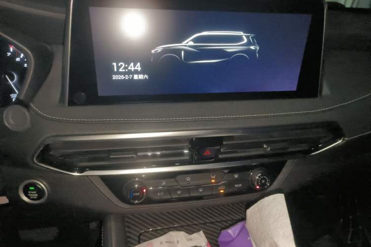 Used SAIC MAXUS D90 2017 2.0T Automatic Two-Wheel Drive Mercury Base Edition