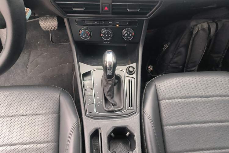 Used Volkswagen Lavida 2021 1.5L Automatic Comfort Edition
