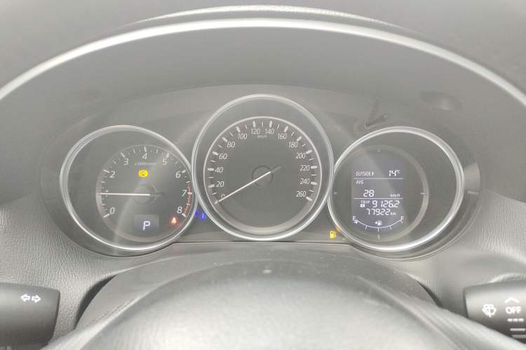 Used Mazda CX-5 2015 2.0L Automatic Two-Wheel Drive Urban Version