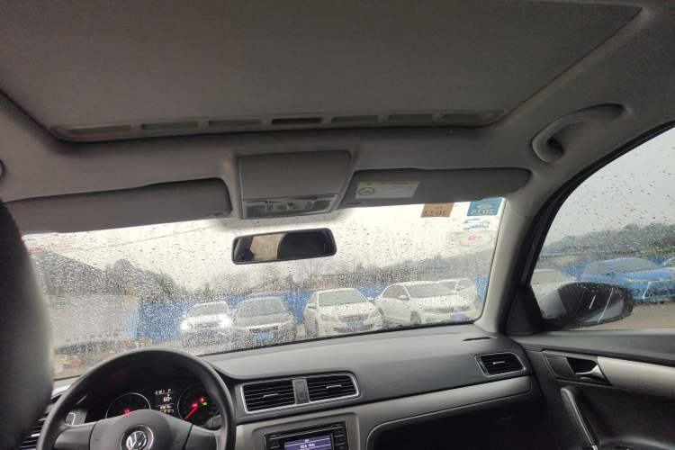 Used Volkswagen Lavida 2013 Restyled Classic 1.6L Automatic Comfort Edition