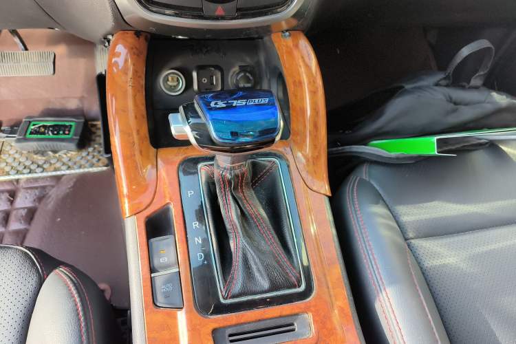 Used Changan CS75 2016 1.8T Automatic Elite Model China V Standard
