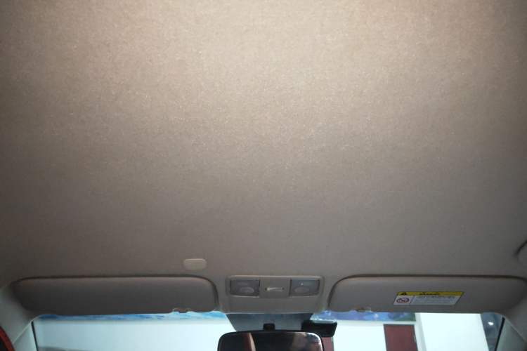 Used Kia KX Cross 2017 1.4L AT GLS
