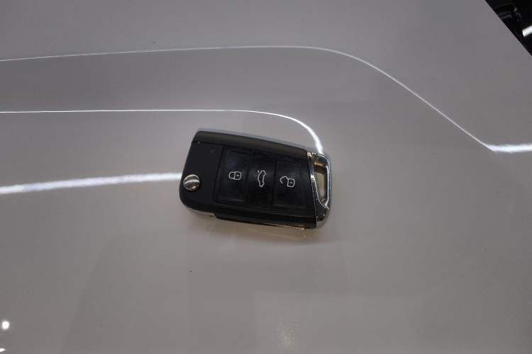 Used Volkswagen Tharu 2020 280TSI Two-Wheel Drive Luxury Plus Version China VI Standard