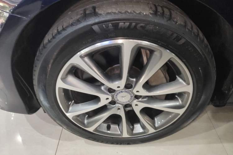 Used Mercedes-Benz E-Class 2016 E 300 L Stylish Model
