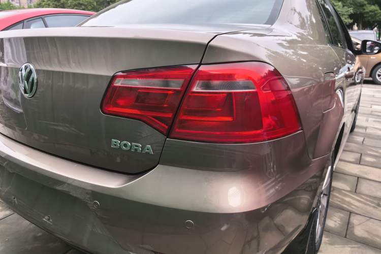 Used Volkswagen Bora 2014 1.6L Manual Comfort Model
