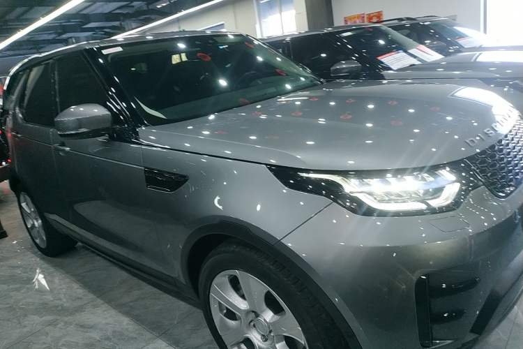 Used Land Rover Discovery 2020 3.0 SC V6 SE
