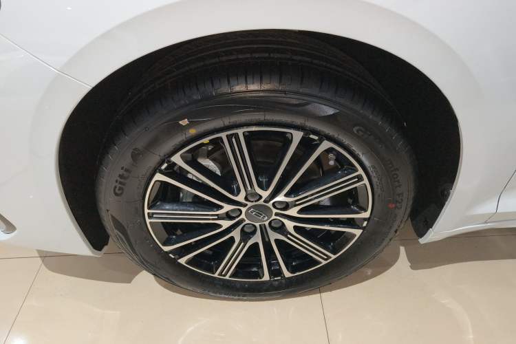 Used Geely Auto Preface 