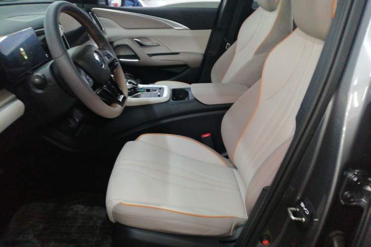 Used BYD Song Pro New Energy 2024 HONOR Edition DM-i 71KM Leading Model
