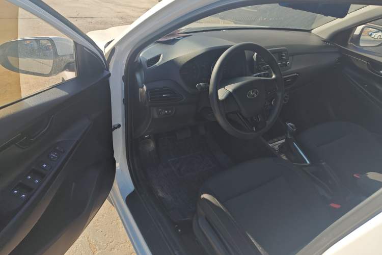 Used Hyundai Celesta 2018 1.6L Automatic GL Enjoyment Edition China VI compliant
