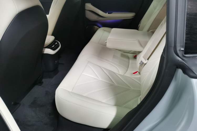 Used Nio ET5T 2025 75 kWh Touring
