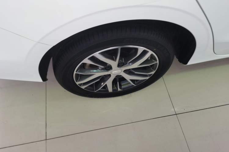 Used Geely Auto Emgrand 2023 4th Generation Champion Edition 1.5L CVT Luxury Model
