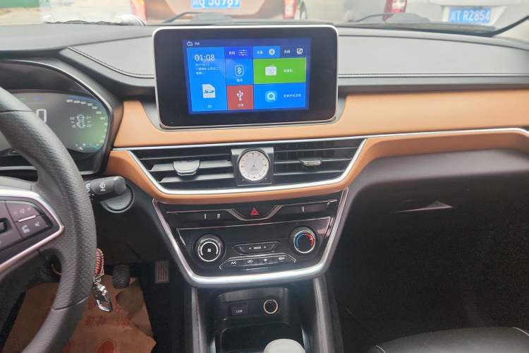 Used Wuling Hongguang S3 2018 1.5L Manual Luxury Model China V Standard
