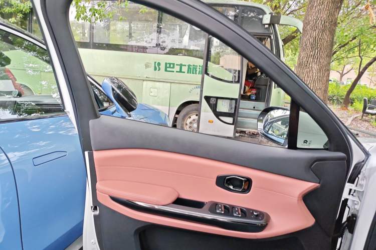 Used Nio EC6 2020 605 km Sport Edition
