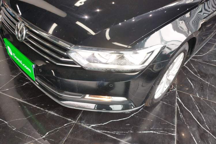 Used Volkswagen Magotan 2019 330TSI DSG Luxury Version China VI Standard
