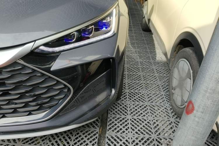 Used BYD Tang New Energy 2024 DM-i Glory Edition 112KM Flagship Model
